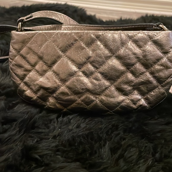 Marc by Marc Jacobs bronze crossbody bag. Quilted bronze leather - Picture 9 of 14